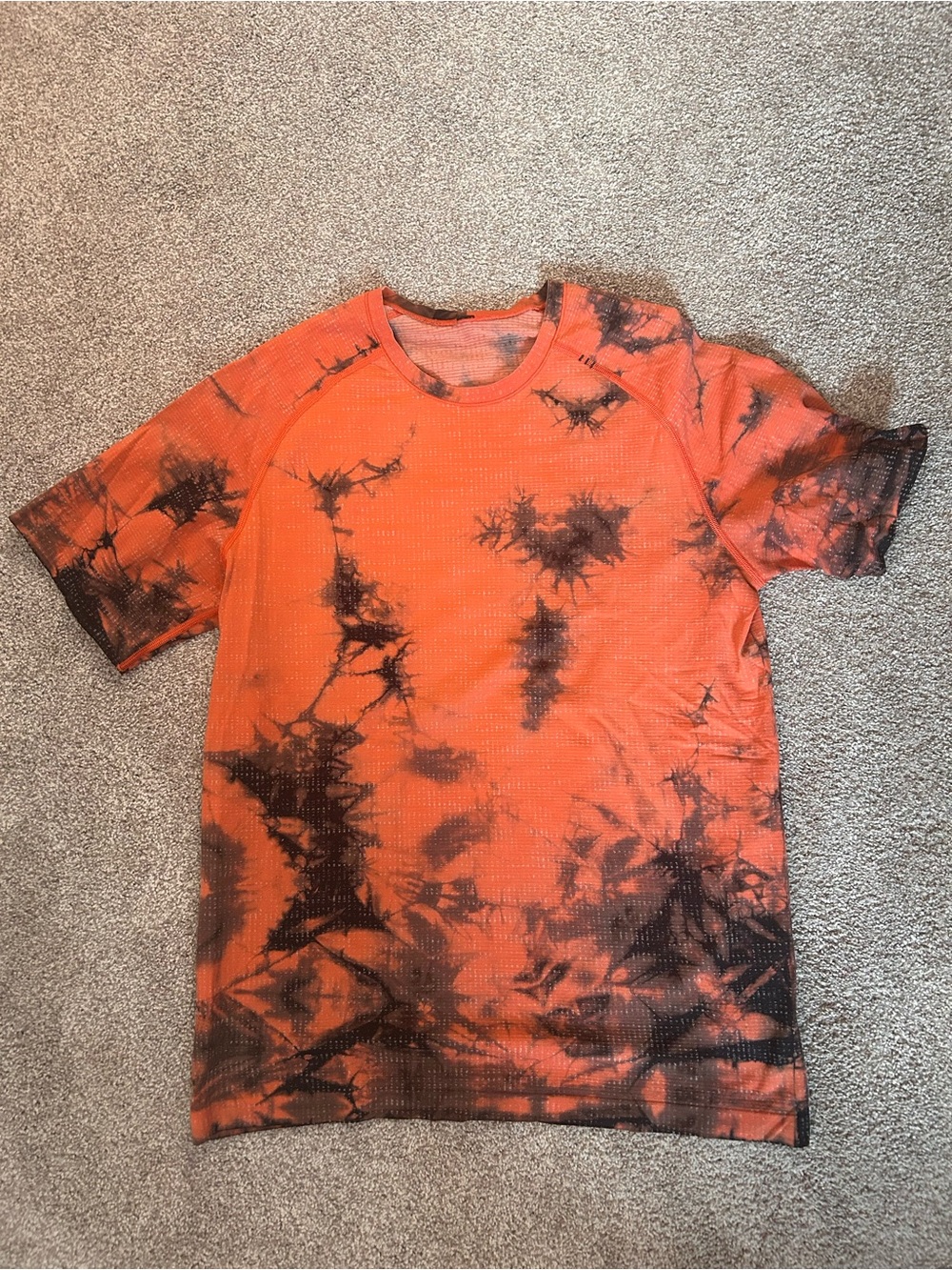 Lululemon Orange and Black Tie-Dye Short Sleeve Tee